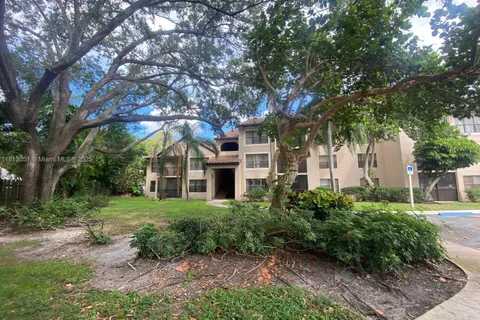4201 W McNab Rd # 11, Pompano Beach FL 33069