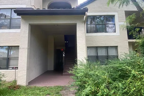 4201 W McNab Rd # 11, Pompano Beach FL 33069