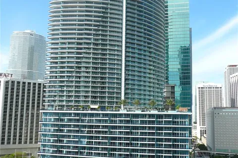 200 BISCAYNE BLVD # 3311, Miami FL 33131