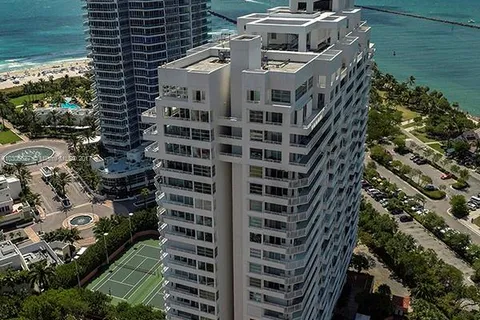 400 S Pointe Dr # 710, Miami Beach FL 33139