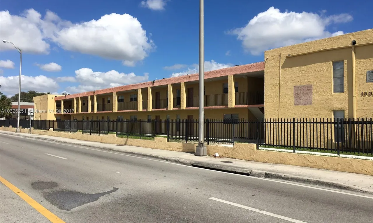 15005 NE 6th Ave, Miami FL 33161