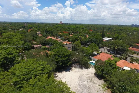 545 San Antonio Ave, Coral Gables FL 33146