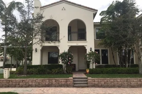 3261 NW 125th Ave, Sunrise FL 33323
