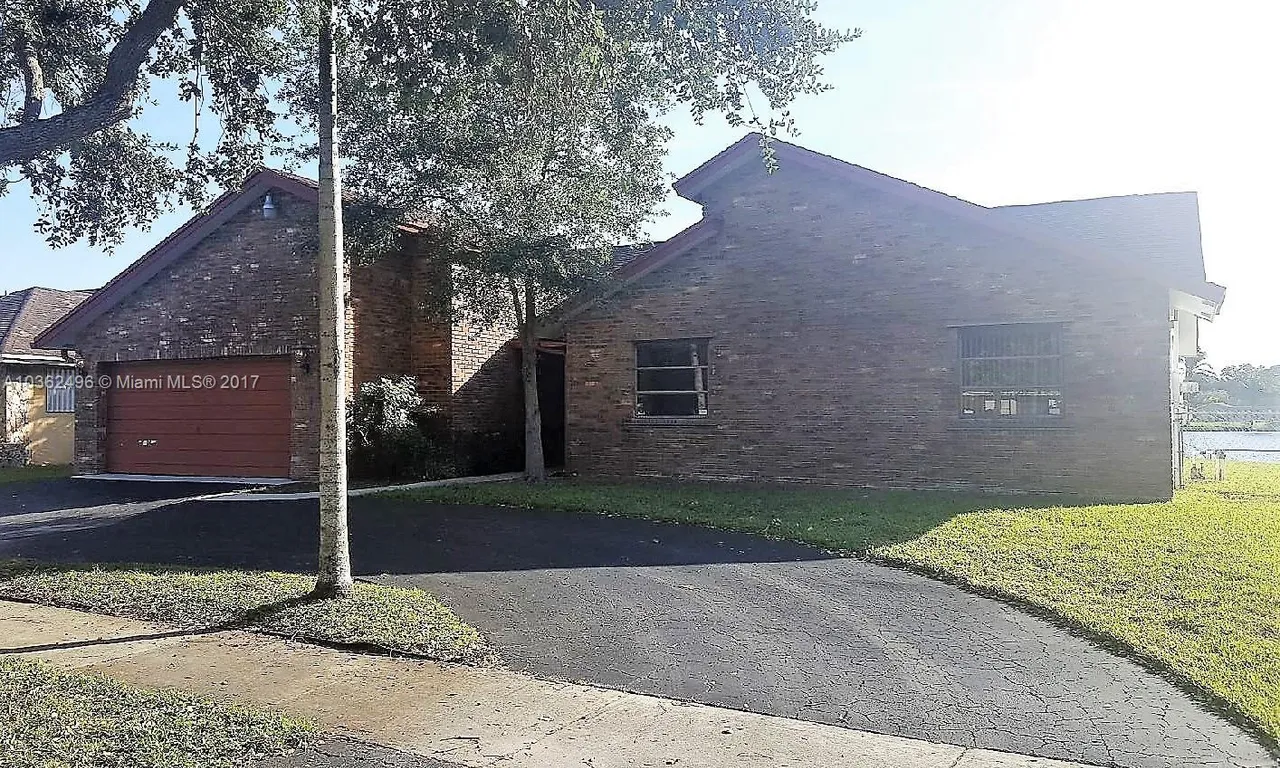 5526 SW 118th Ave, Cooper City FL 33330