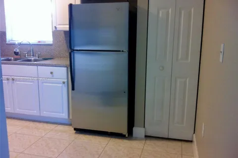 3313 NW 193rd St, Miami Gardens FL 33056