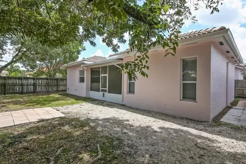 2055 SE 18th Ct # 0, Homestead FL 33035