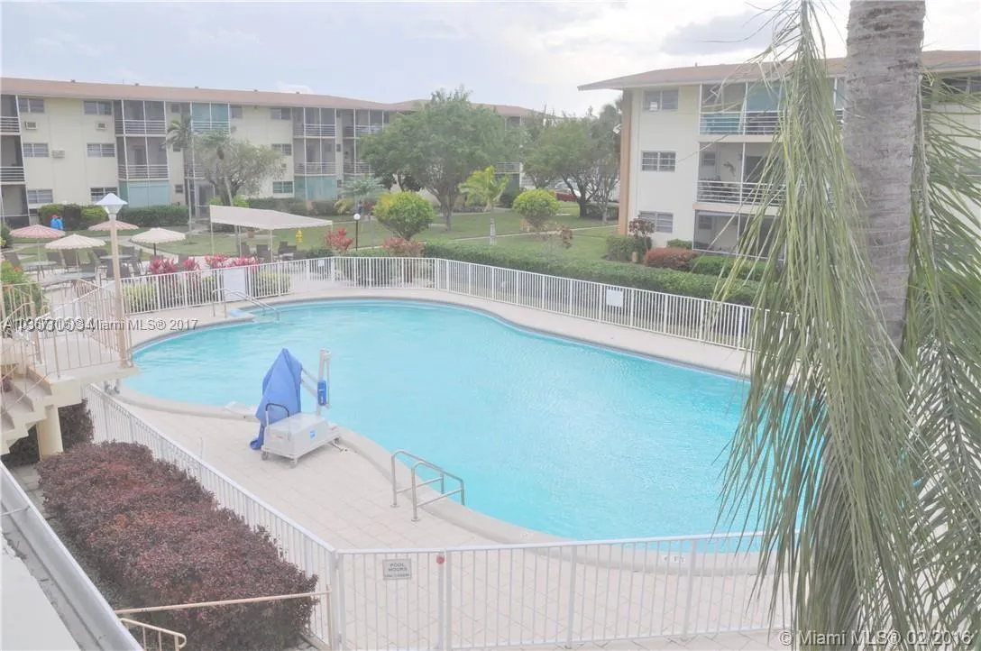 16701 NE 13th Ave # 208, North Miami Beach FL 33162
