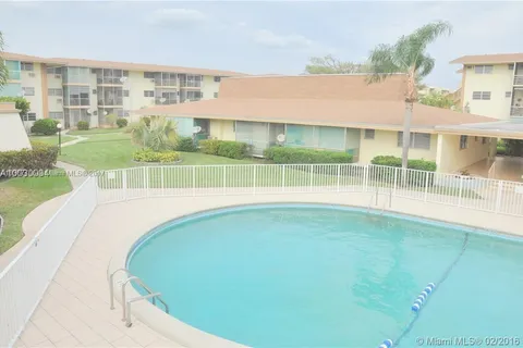 16701 NE 13th Ave # 208, North Miami Beach FL 33162