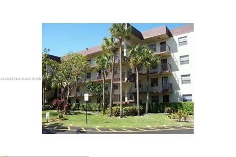 3101 NW 47th Terrace # 319, Lauderdale Lakes FL 33319
