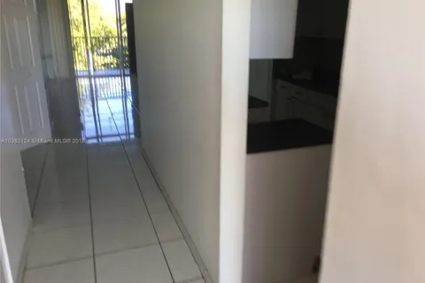 3101 NW 47th Terrace # 319, Lauderdale Lakes FL 33319