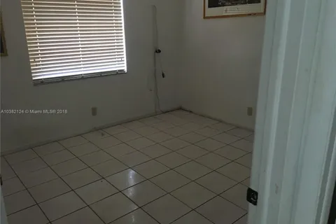 3101 NW 47th Terrace # 319, Lauderdale Lakes FL 33319