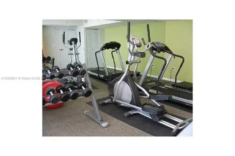 1 Glen Royal Pkwy # 1210, Miami FL 33125