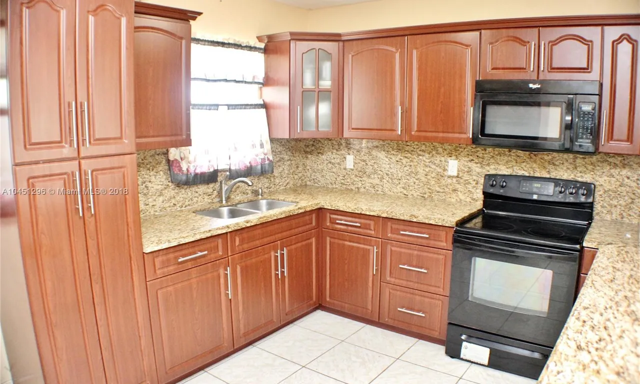 1142 NW 15th Ave, Fort Lauderdale FL 33311