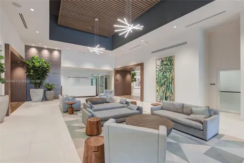 1756 N Bayshore Dr # 23B, Miami FL 33132