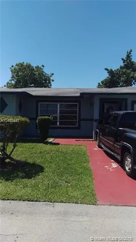 7300 NW 60th St, Tamarac FL 33321