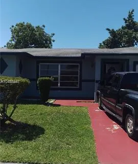 7300 NW 60th St, Tamarac FL 33321