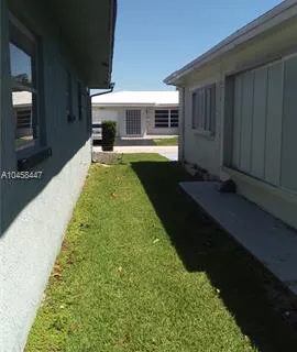 7300 NW 60th St, Tamarac FL 33321