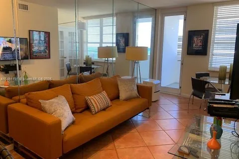 100 Lincoln Rd # 1129, Miami Beach FL 33139