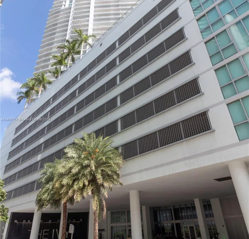 90 SW 3rd St # 2307, Miami FL 33130