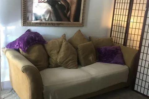 641 Espanola Way # 9, Miami Beach FL 33139