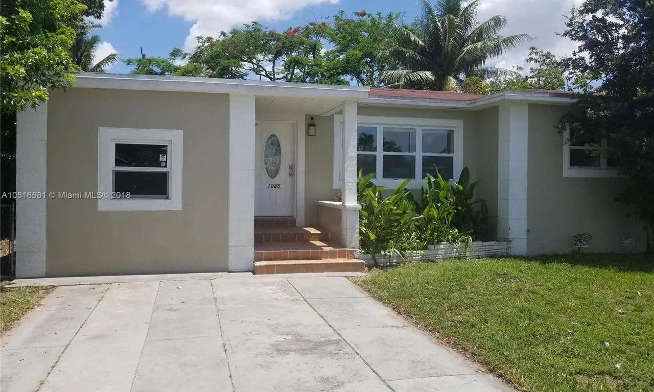 1085 NW 133rd St, North Miami FL 33168