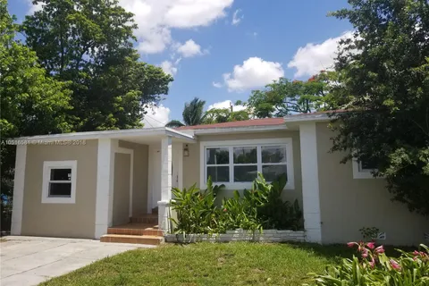 1085 NW 133rd St, North Miami FL 33168