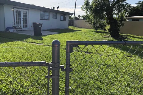 26940 SW 145th Ave, Homestead FL 33032
