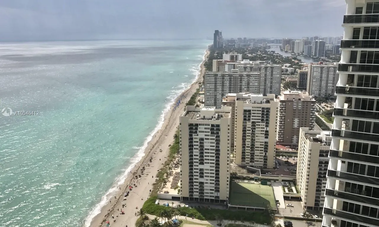 1830 S Ocean Dr # 4304, Hallandale Beach FL 33009