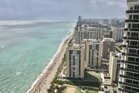 1830 S Ocean Dr # 4304, Hallandale Beach FL 33009