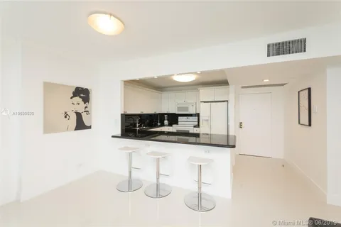 2301 Collins Ave # 1139, Miami Beach FL 33139