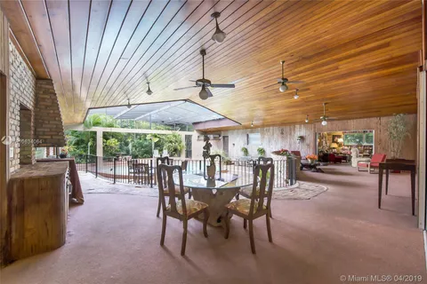 7345 SW 133rd Ter, Pinecrest FL 33156