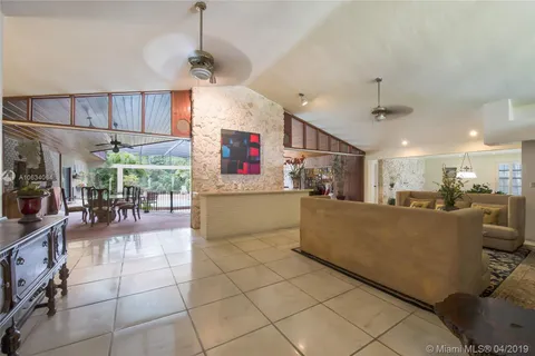 7345 SW 133rd Ter, Pinecrest FL 33156