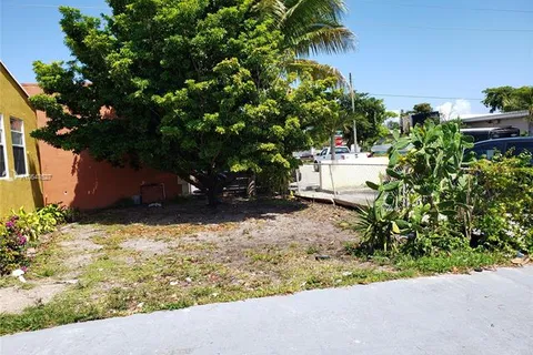 2107 FUNSTON ST, Hollywood FL 33020