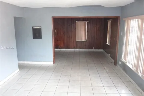 3556 NW 100 St, Miami FL 33147