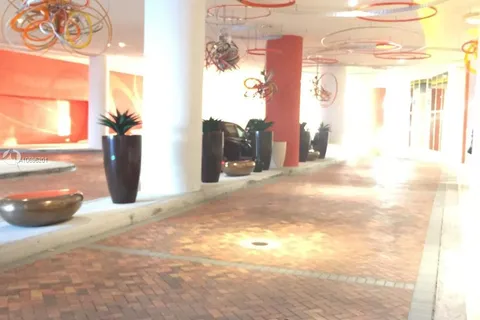 4111 S OCEAN DR # 1107, Hollywood FL 33019