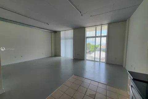 2100 VAN BUREN ST # 305, Hollywood FL 33020