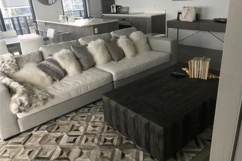 801 S Miami Ave # 4901, Miami FL 33130