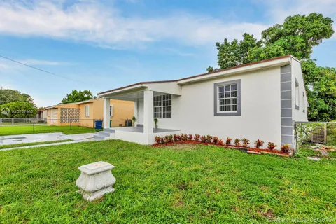 1385 NW 115th St, Miami FL 33167