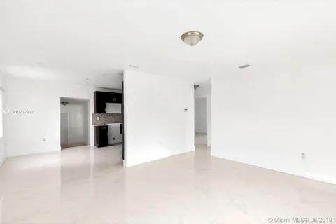 1385 NW 115th St, Miami FL 33167