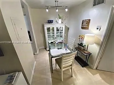 100 Sunrise Dr # 6, Key Biscayne FL 33149