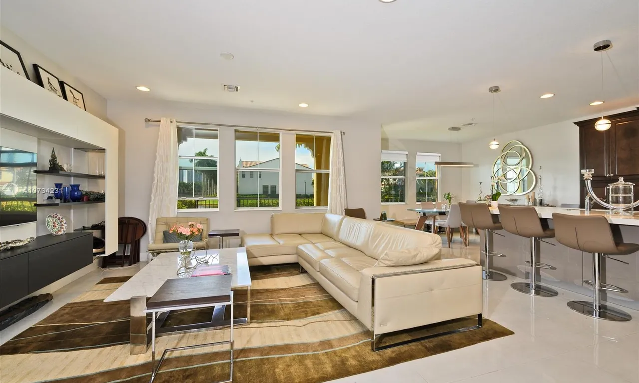 12566 NW 32nd Mnr, Sunrise FL 33323
