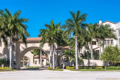 12566 NW 32nd Mnr, Sunrise FL 33323