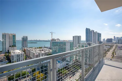 2500 Biscayne Blvd, Miami FL 33137