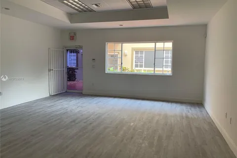 2636 NW 97th Ave, Doral FL 33172