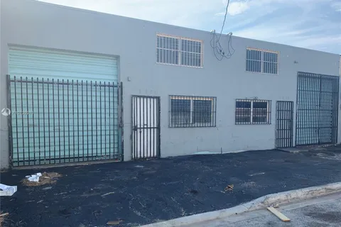 2320 NW 7th Ct # 2332, Miami FL 33127