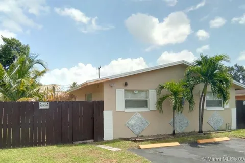 1036 NW 5th Ave, Fort Lauderdale FL 33311