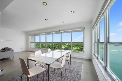 9100 W Bay Harbor Dr # 11D, Bay Harbor Islands FL 33154
