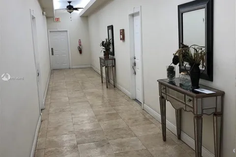 223 Calabria Ave # 11, Coral Gables FL 33134