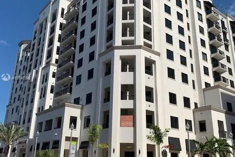 301 Altara Ave # 608, Coral Gables FL 33146
