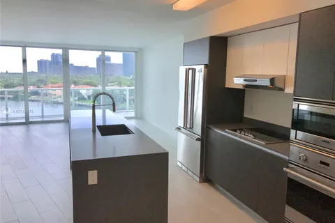 9821 E Bay Harbor Drive # 804, Bay Harbor Islands FL 33154